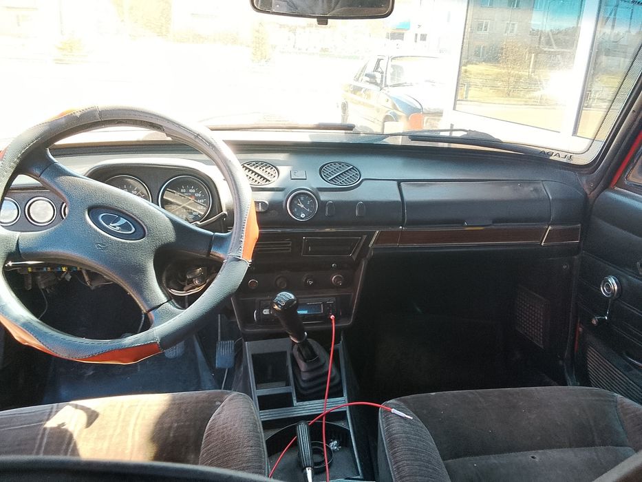 Продам ваз 2106.