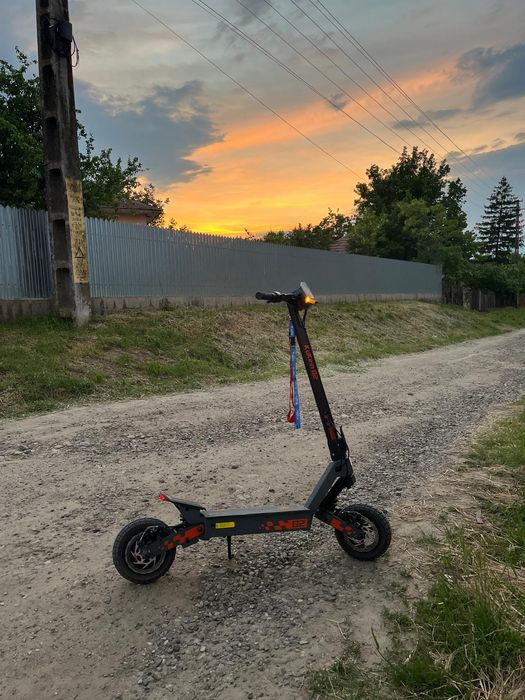 Trotineta kukirin g2