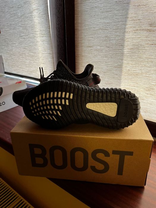 Adidas yeezy boost 350 v2