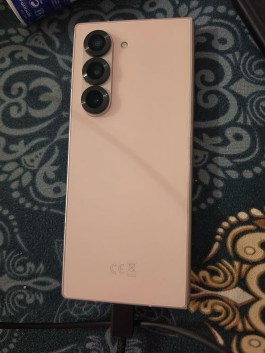 Samsung Galaxy Z fold 6