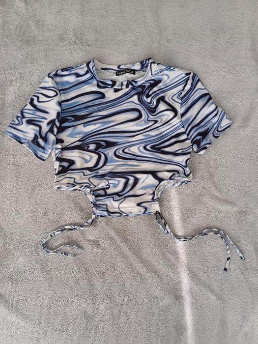 Дамска блуза с къс ръкав