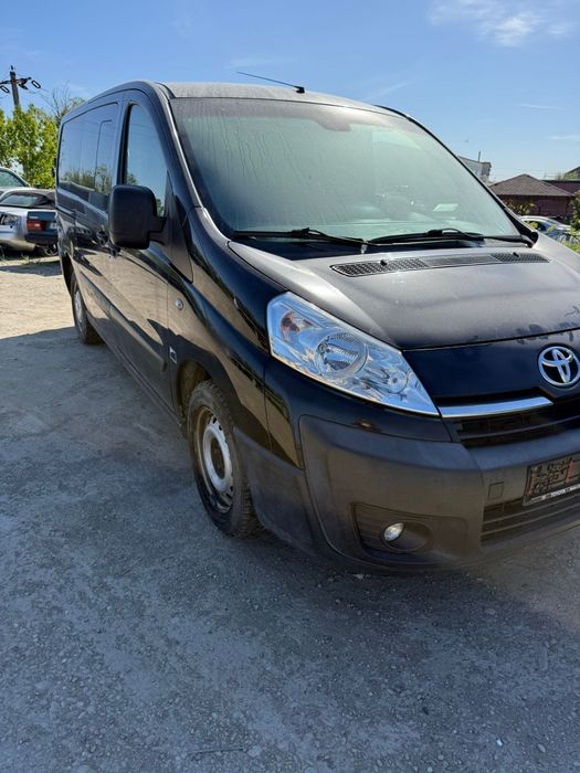 Dezmembrez Toyota Proace  AHZ