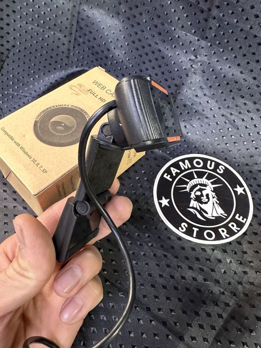 Веб-камера FULL HD с встроенным микрофоном