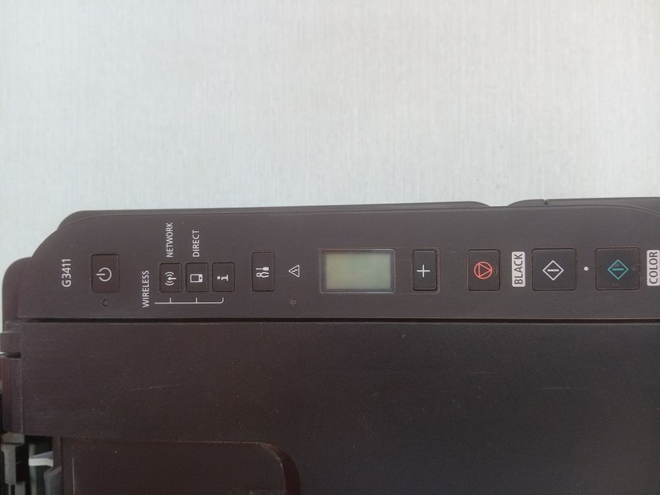 Принтер Canon  . Срочно .