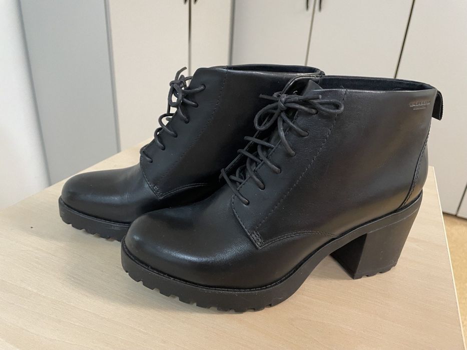 Ботильоны ботинки Ecco шлепки шлепанцы сандалии Hermes