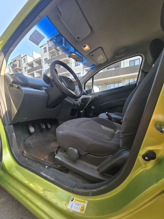 Vând chevrolet spark, an 2011, Euro 5 ,motor 1.0 benzina,