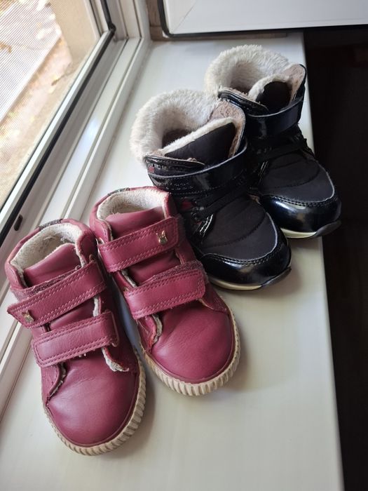 Продаются резиновые сапожки и ботиночки 24 разм и 25.