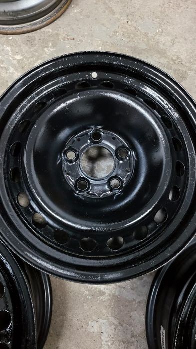 Продам диски R16 5/112
