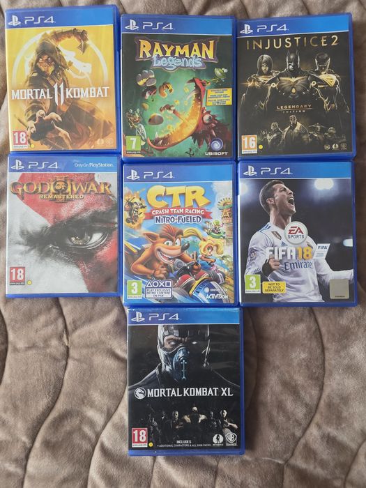 Playstation 4 slim( ps4)