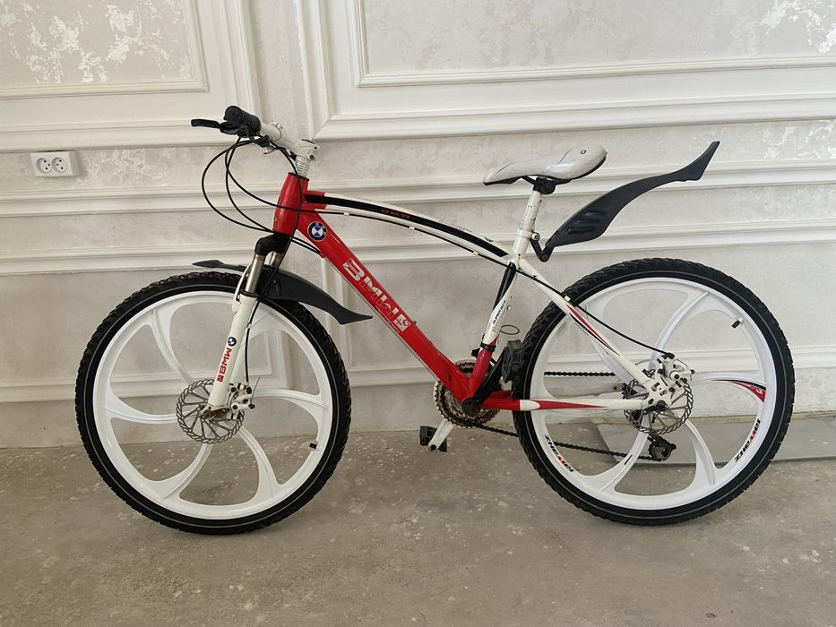 Velik BMW yaxshi holada