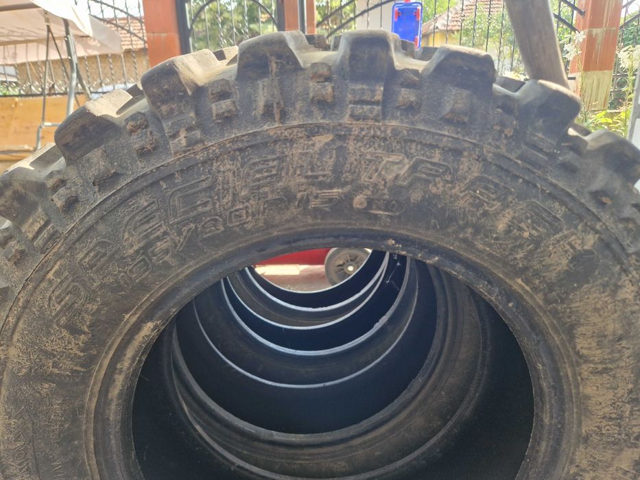 Продавам гуми с джанти SPECIAL TRACK 195/80/R15