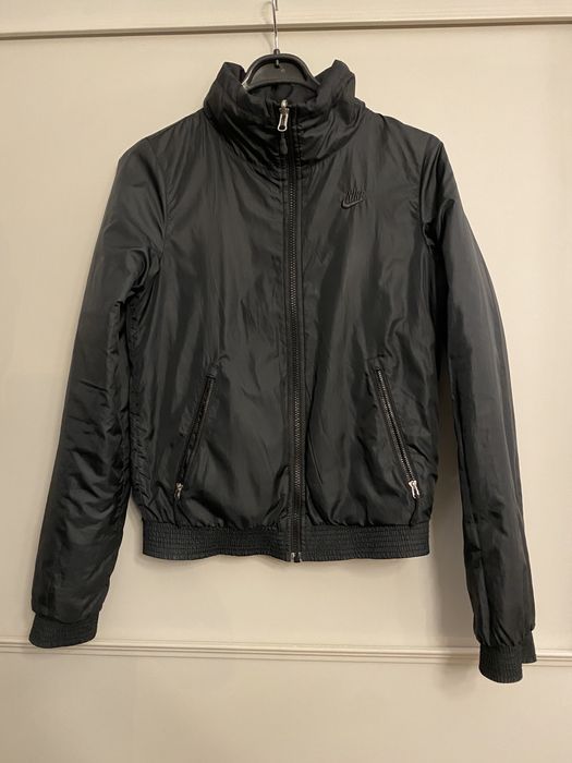 NIKE дамско яке с две лица