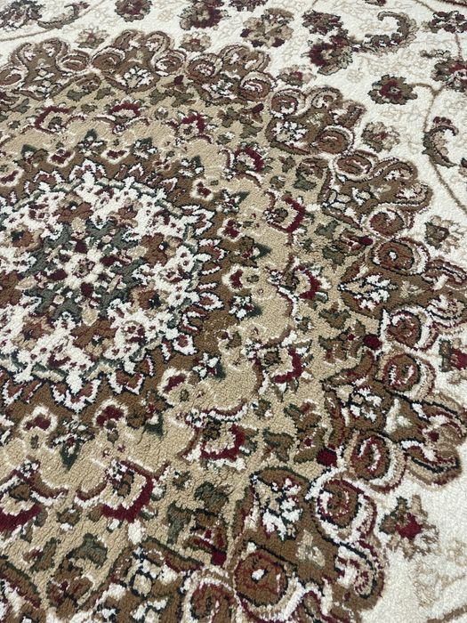 Ковер шерстяной плотный