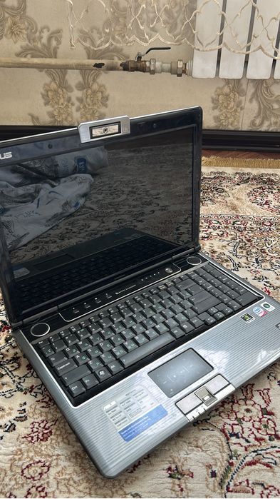 продам ноутбук asus