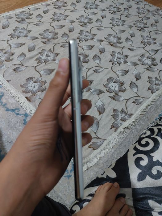 One plus 12 white