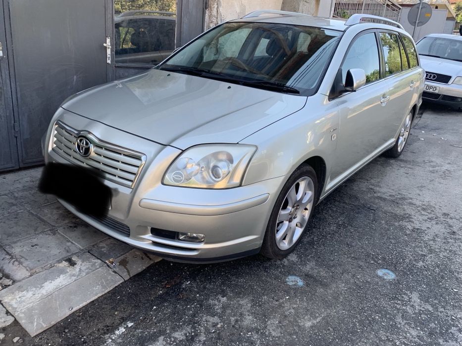 Toyota Avensis Тойота Авенсис фар фарове Far Farove