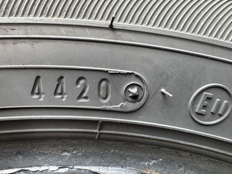 Автомобилни гуми 185 60 14 Sumitomo