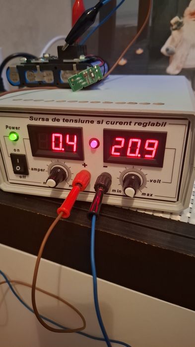 Inlocuiesc celule baterii li-ion