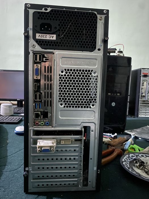 Core i3 | 9800GT | кейси сотилади