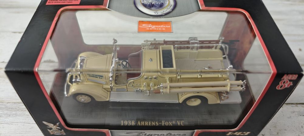 Autospecială Pompieri 1938 AHRENS-FOX VC