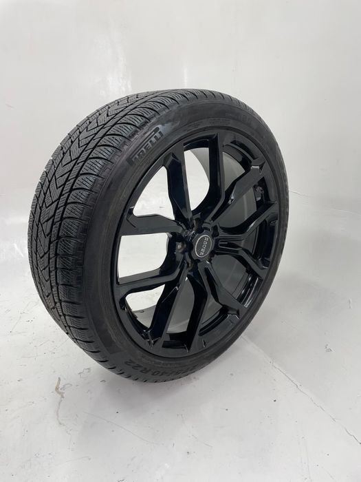 Jante originale Range Rover + cauciucuri Pirelli!