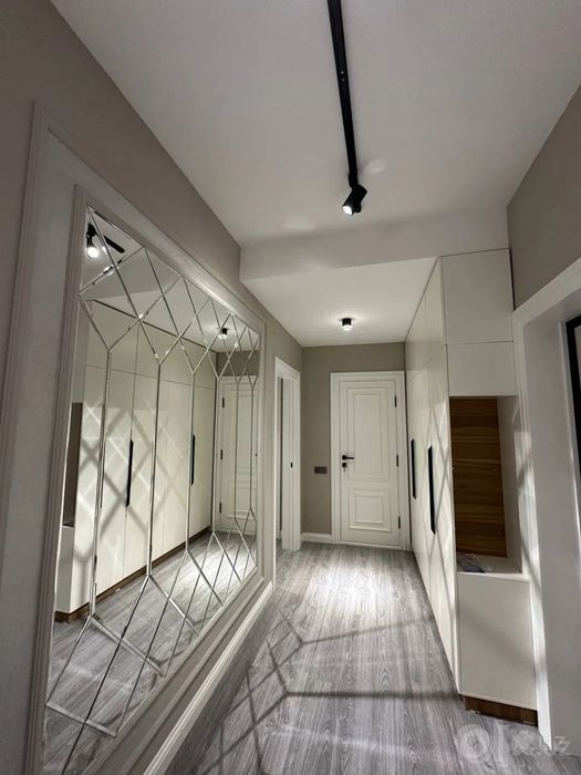 Сдаётся 3-комн Яккасарай, 8й роддом, 110 м²