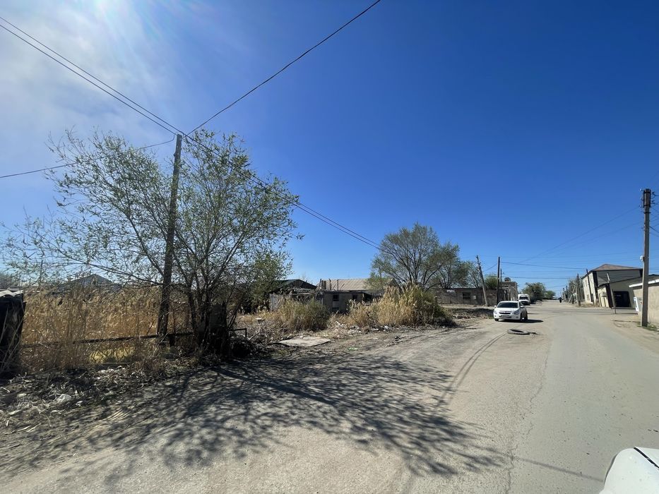 Продам участок муканова // толебаева       .