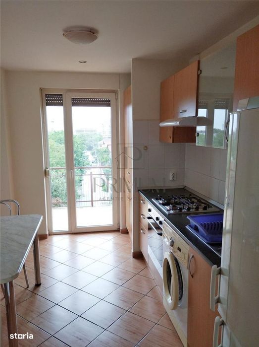Aradului - 3 Camere - 2 Bai - Bloc Nou - Et 4 Lift - Decomandat - Loc