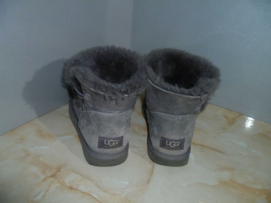 UGG оригинални ботуши №38