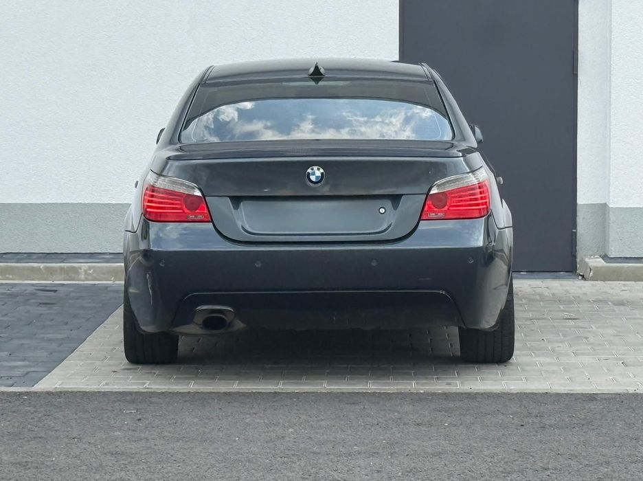 BMW Seria 5 E60 LCi/ 2008/ 520d/ Pachet M/ AUTOMAT Joystick / Bi-Xenon