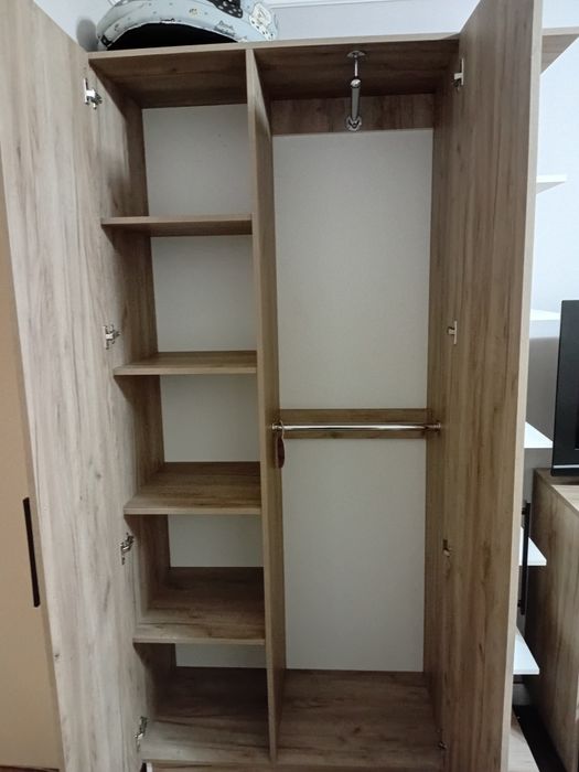 Продам шкаф и комод