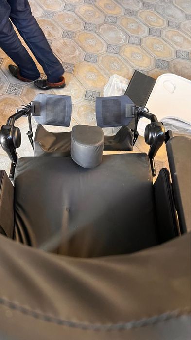 Продам инвалидную коояску