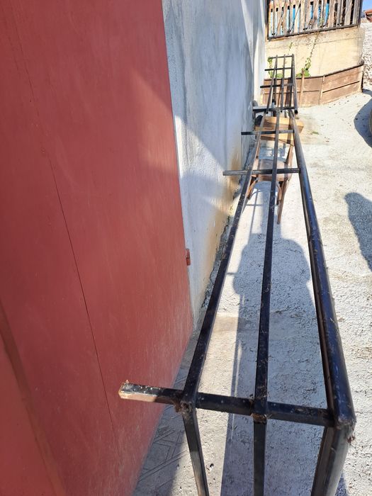 Продавам метален парапет за тераса