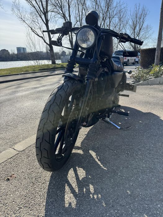 Harley Davidson sportster IRON 883