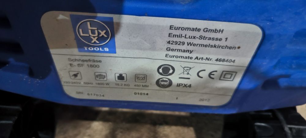 Freză zăpadă nouă