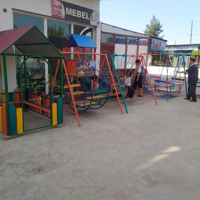 Kachelalar sotuvda kottalar va bolalar uchun