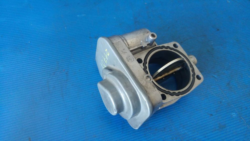 clapeta acceleratie 1.7 cdti z17dtr opel astra h astra j corsa d meriva a  8981052101