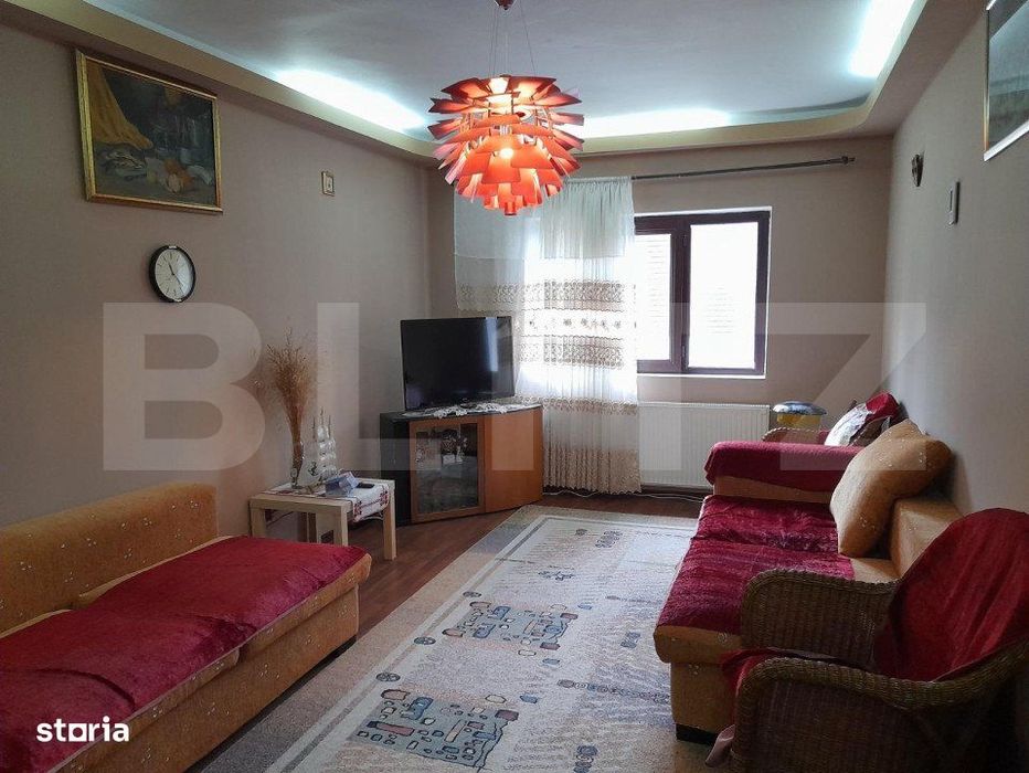 Apartament 3 camere, decomandat, 73mp, zona Predeal — fotografia 1