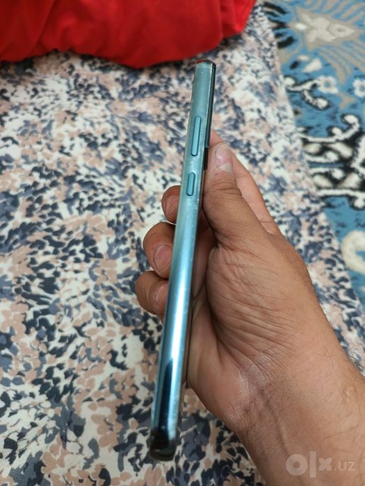 Samsung s 22 plus sotiladi