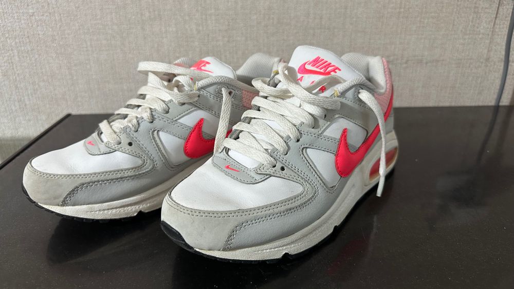 Кроссовки Nike Air max