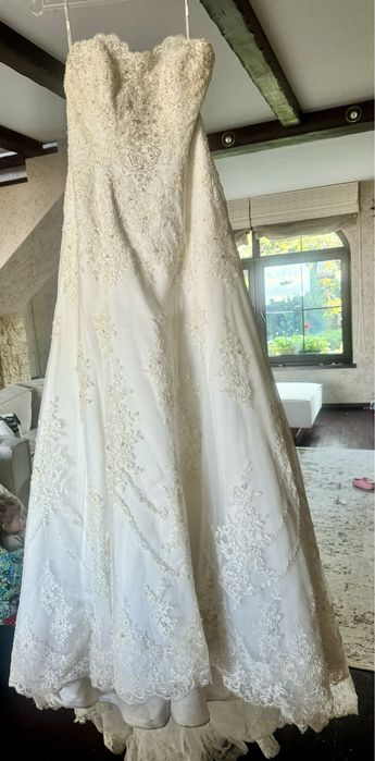 Булчинска рокля