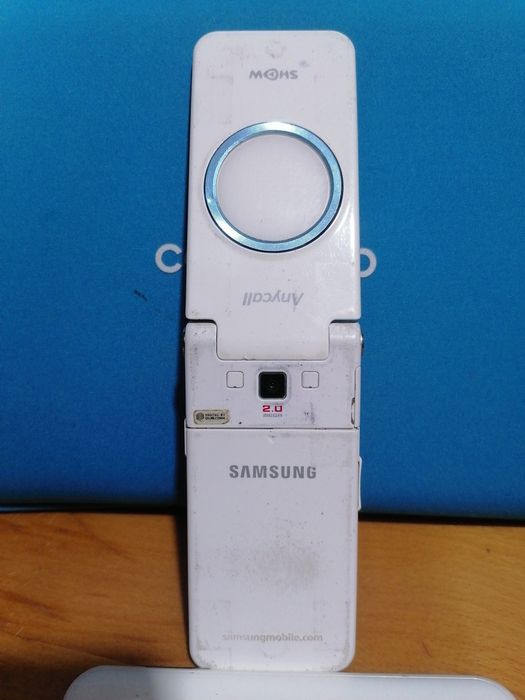 Продаеться телефон Anycall модель SCH-W830 от компании Samsung