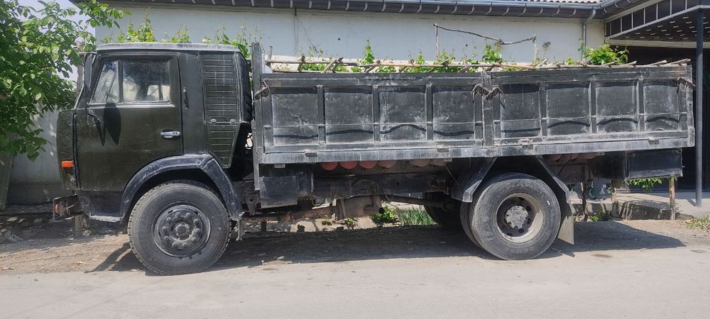 Kamaz bartavoy sotiladi