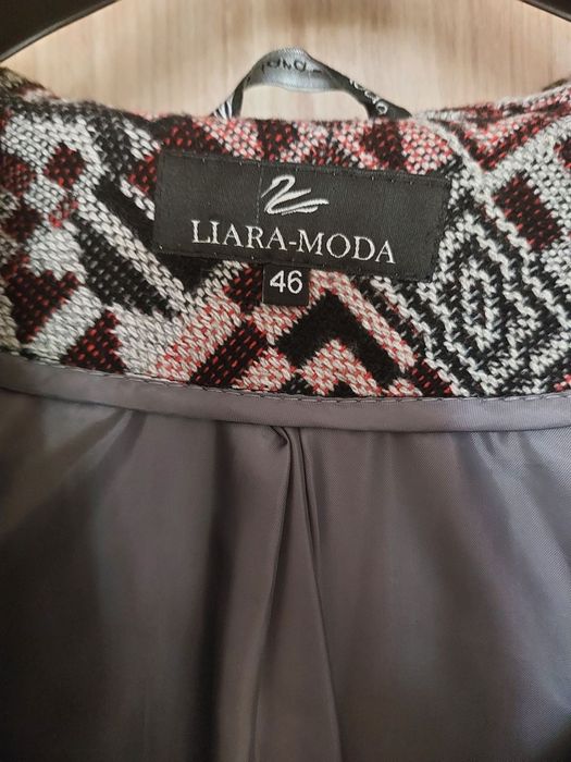 Продам женское пальто