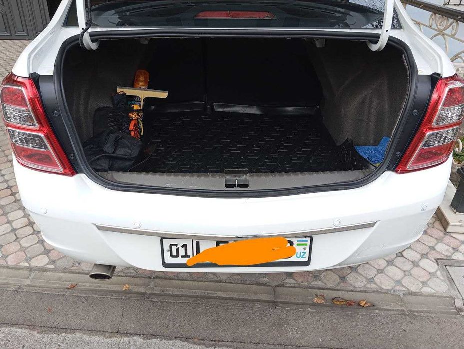 Продам свой автомобиль марки "COBALT"