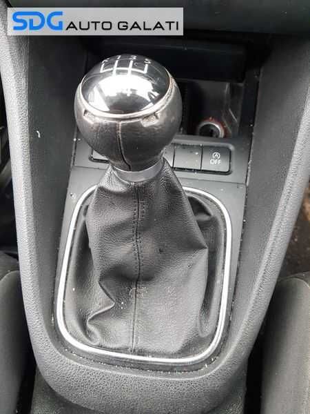 Cutie Viteze Manuala in 5 Trepte cu Start Stop Cod MDZ Audi A3 8P 1.6 TDI CAY CAYC 2008 - 2013