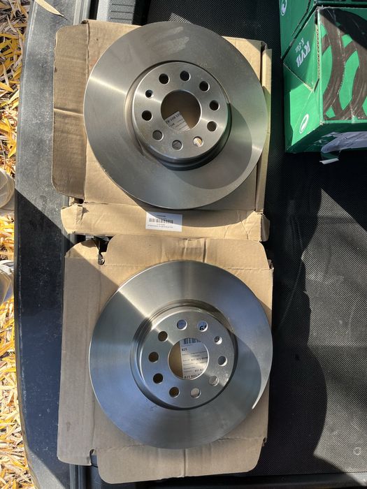 Нови части VW Golf 5