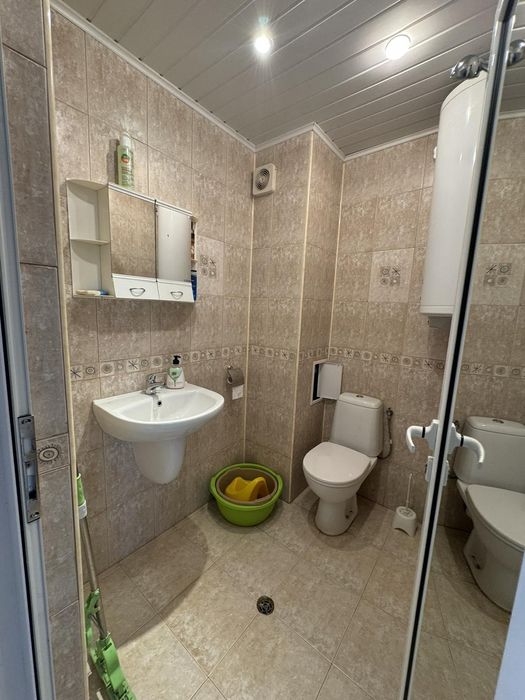 Продава се Тристаен апартамент в Бургас, Долно Езерово - 77 кв.м за 1212 €/кв.м - Снимка #8