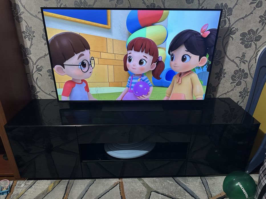 Тумба под телевизор