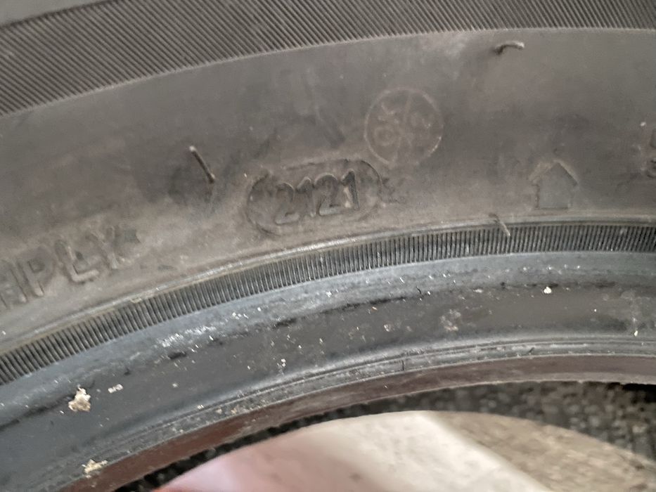 Шины на красовер и бус